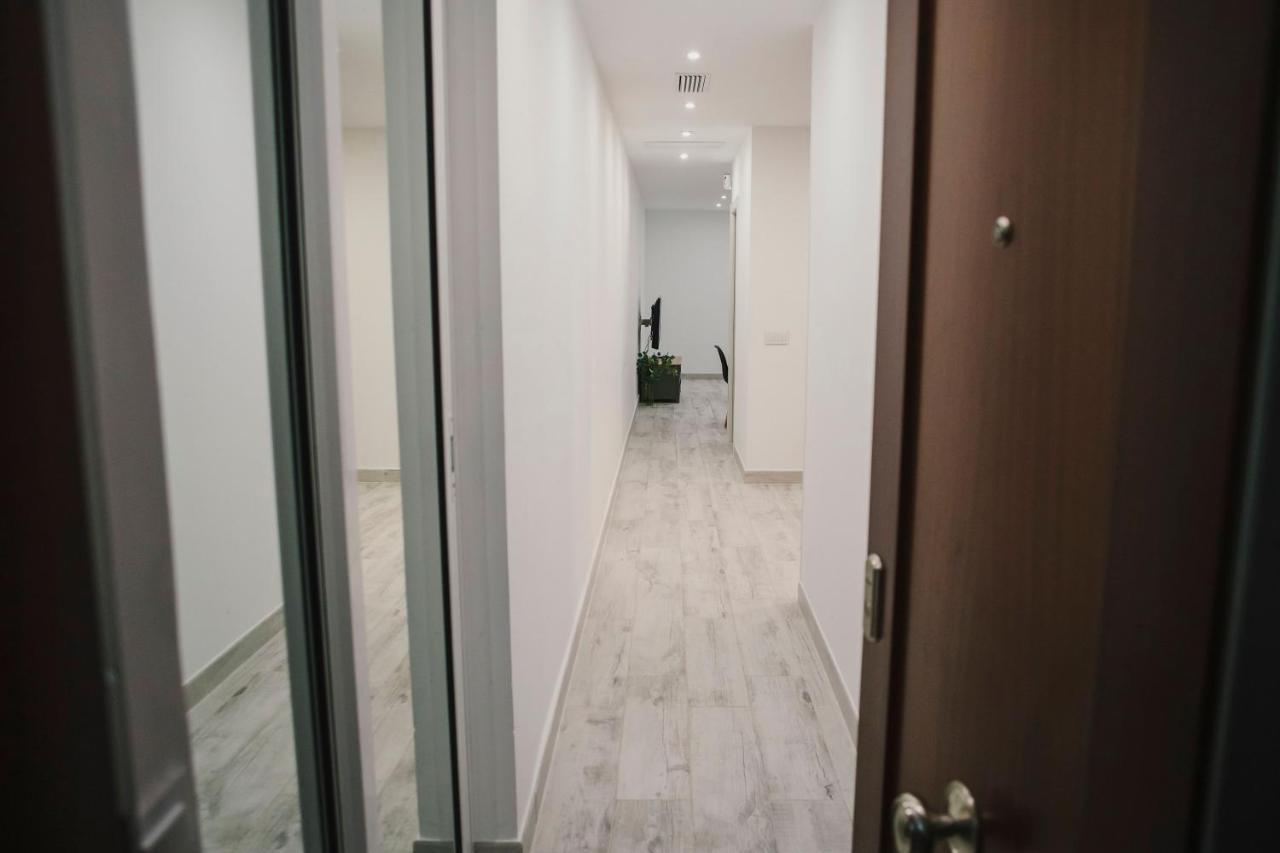 Bbarcelona Fira Superior Flats公寓 外观 照片